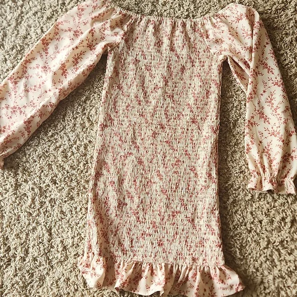 Pink Lily Floral Tight Fitting Dress Size Small - Picture 7 of 7